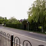 Charming 2-bed In Dublins Countryside