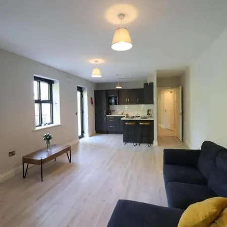 Charming 2-bed In Dublins Countryside